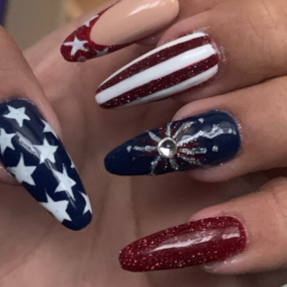 Level 2 Nail Art at Hidden Gem Spa & Studio in Muncie, IN
