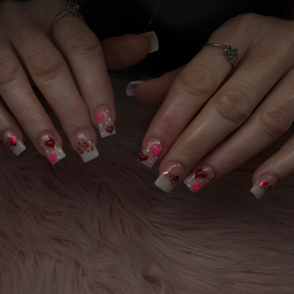 Small Full Set(with One Magnet) at BEUATY NAILS STUDIO BY ROSII(Rosii Nails) in Clewiston, FL