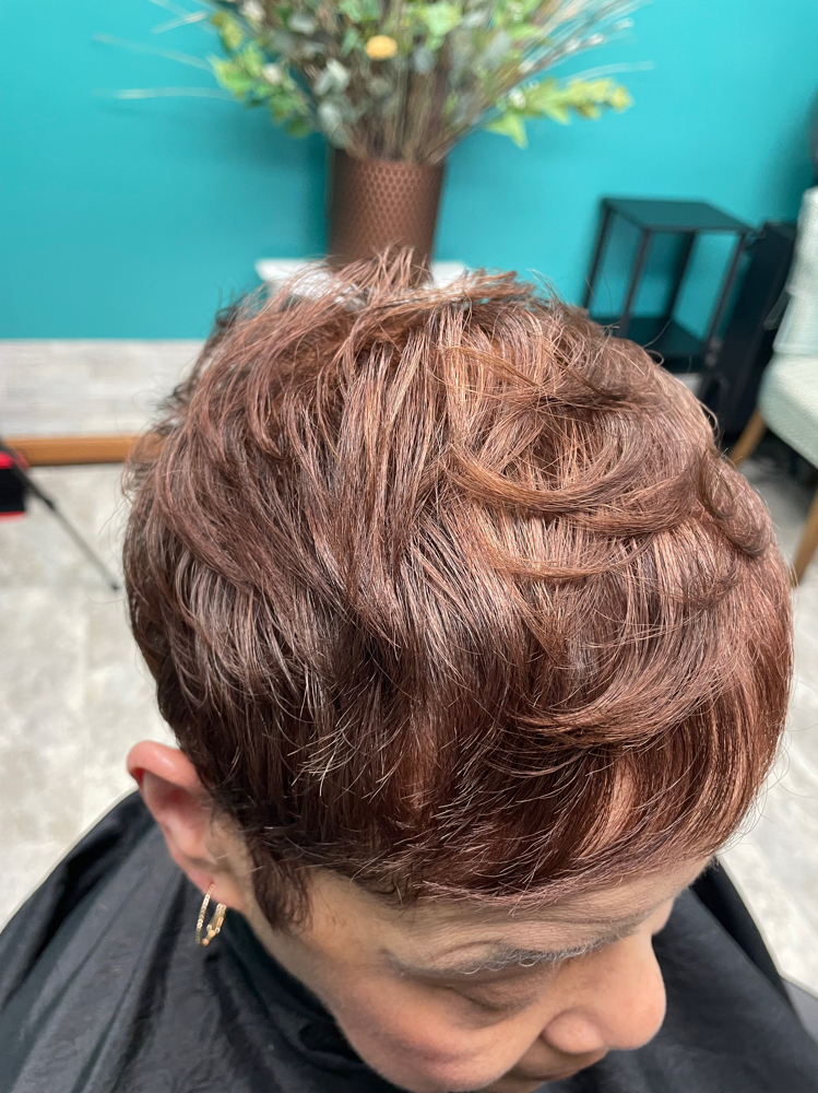 Classic Styling at Yelle’s Hair Suite and Boutique in Dayton, OH