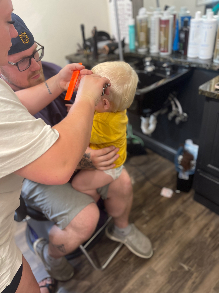 Children's Haircut (6 & under)