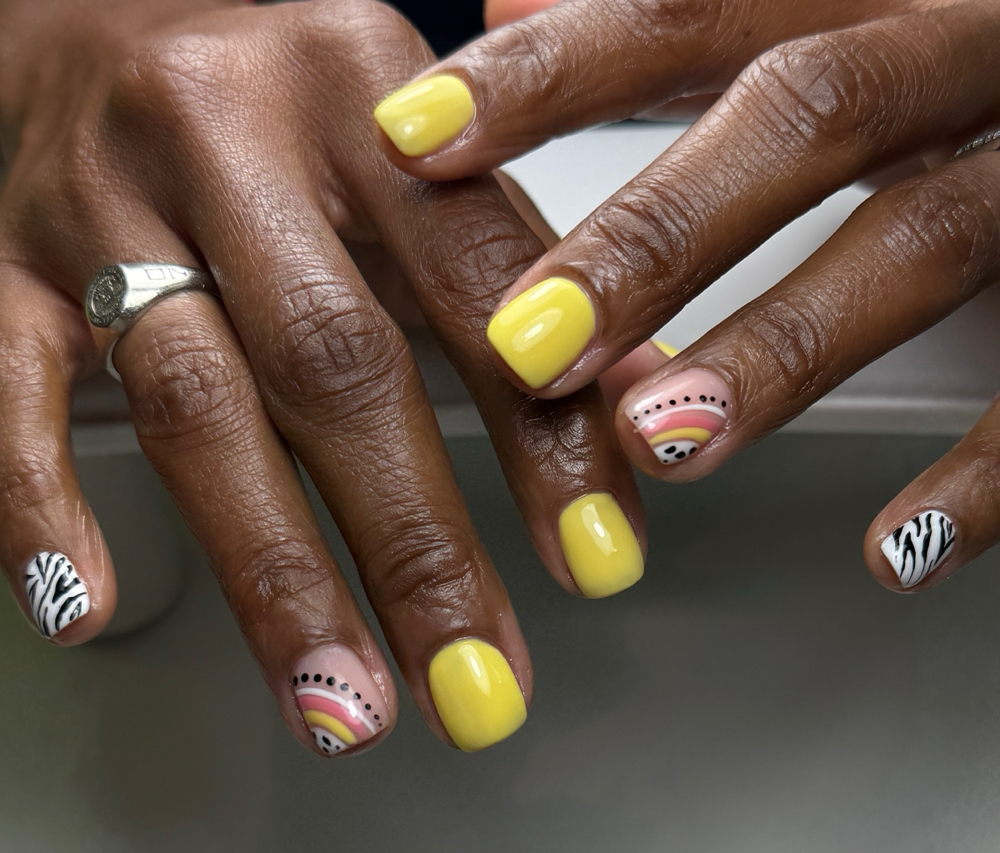 Structure Gel Manicure- Simple Art at Rochelle Boucher Luxury Nails LLC in Abbeville, SC