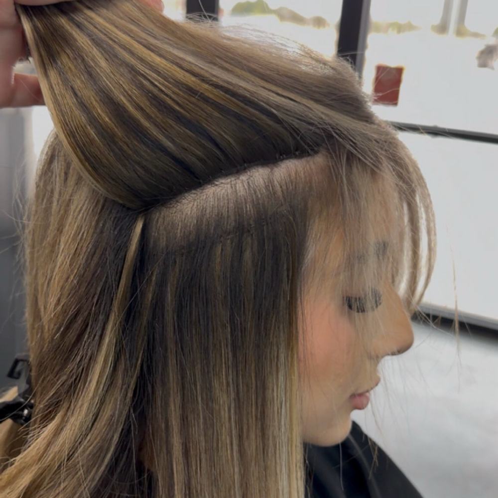 Hand-tied extension installation at nicole.stylezz in Midland, TX