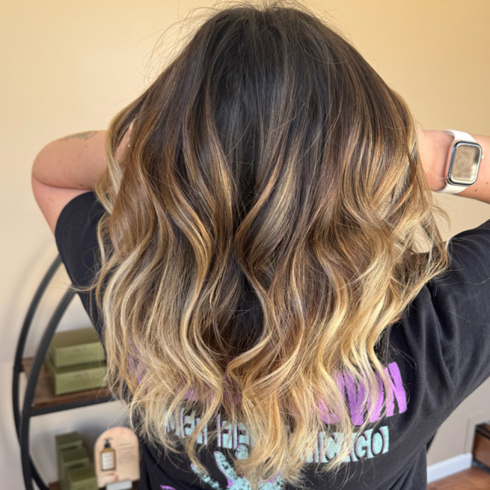 Custom Dimensional Lightning at Botanical Reflections in Mishicot, WI