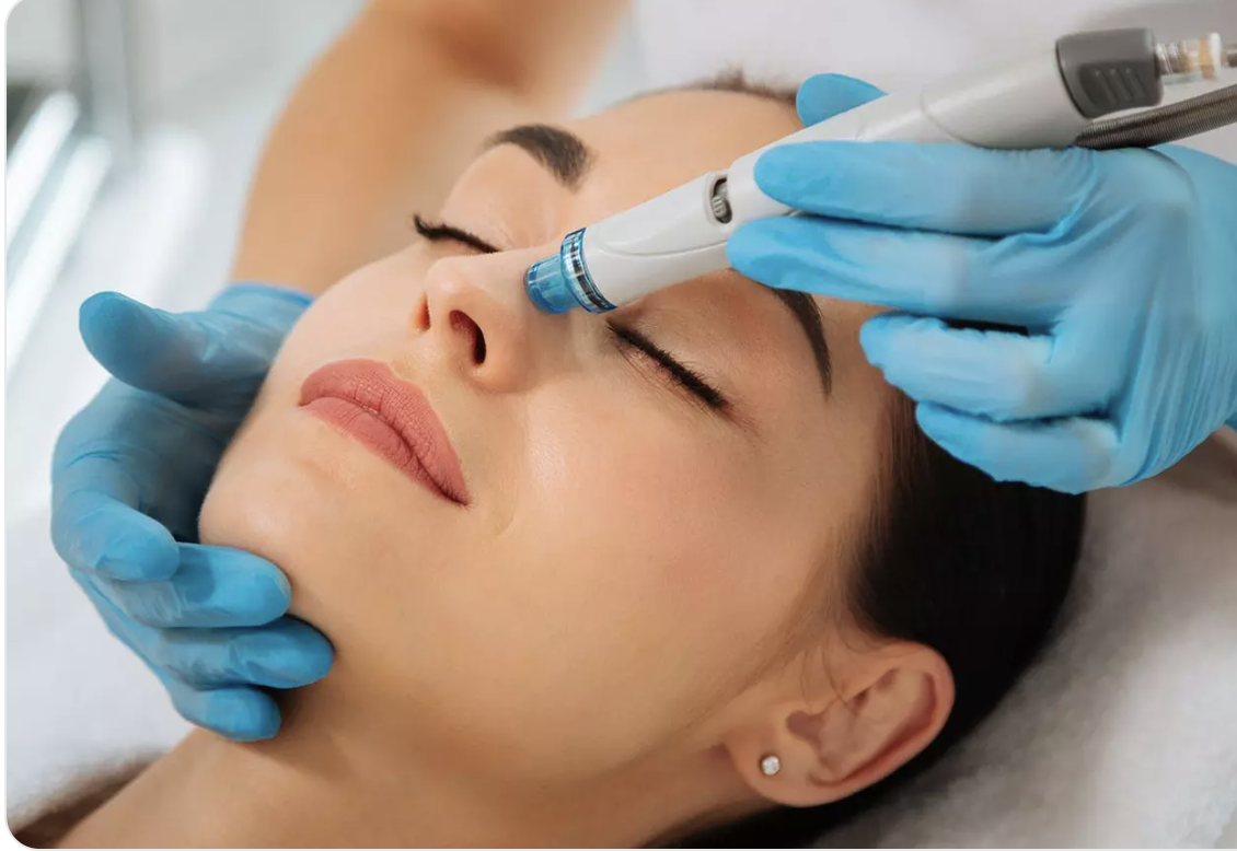 Lumina Hydrofacial