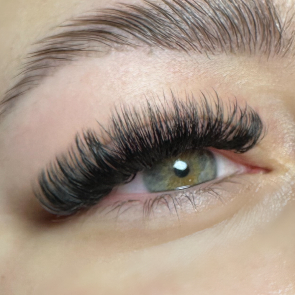 Volume Lash Fill at Aura House Co in Joliet, IL