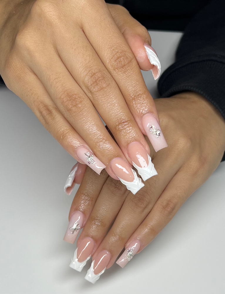 LONG ACRYLIC NAILS