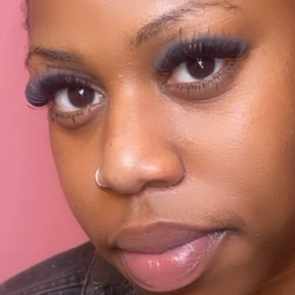 Mega Volume Refill (2 Weeks) at Lashes by Sammy in Coral Springs, FL