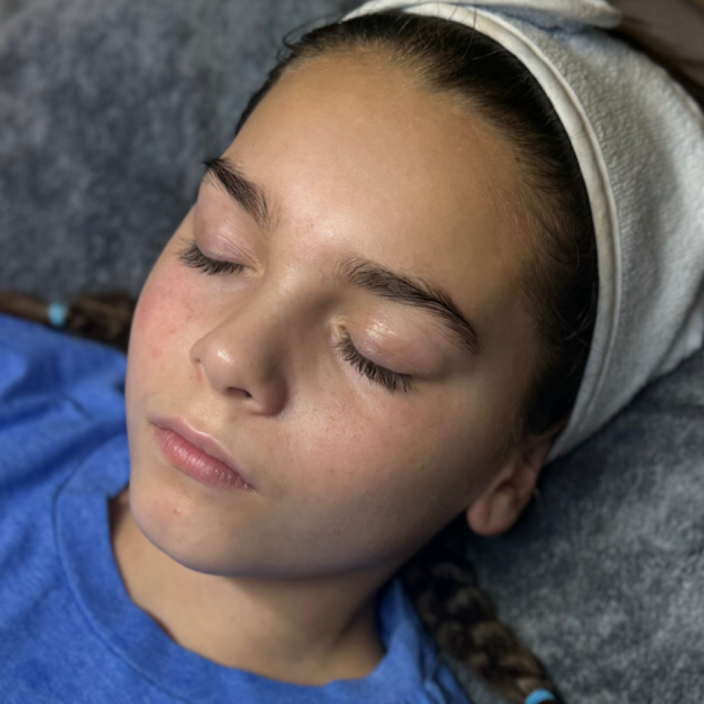 Mini Facial at Jade Esthetics & Lashes in Lexington, OH