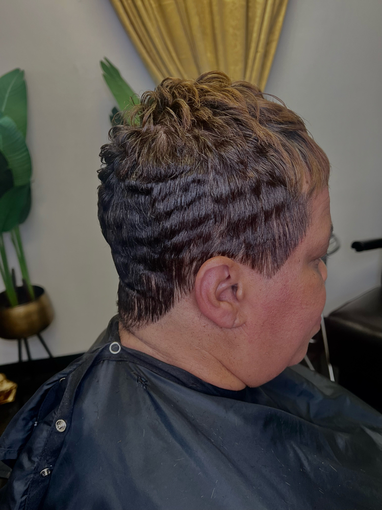 Shampoo• Mold• Style