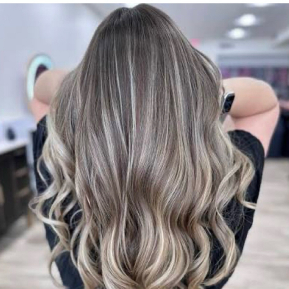 Partial Foil Package at Salon CC in Peabody, MA