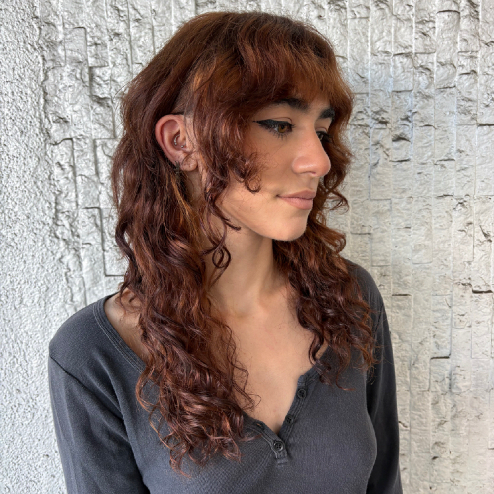 Refresh at Bloom Salon in Los Angeles, CA