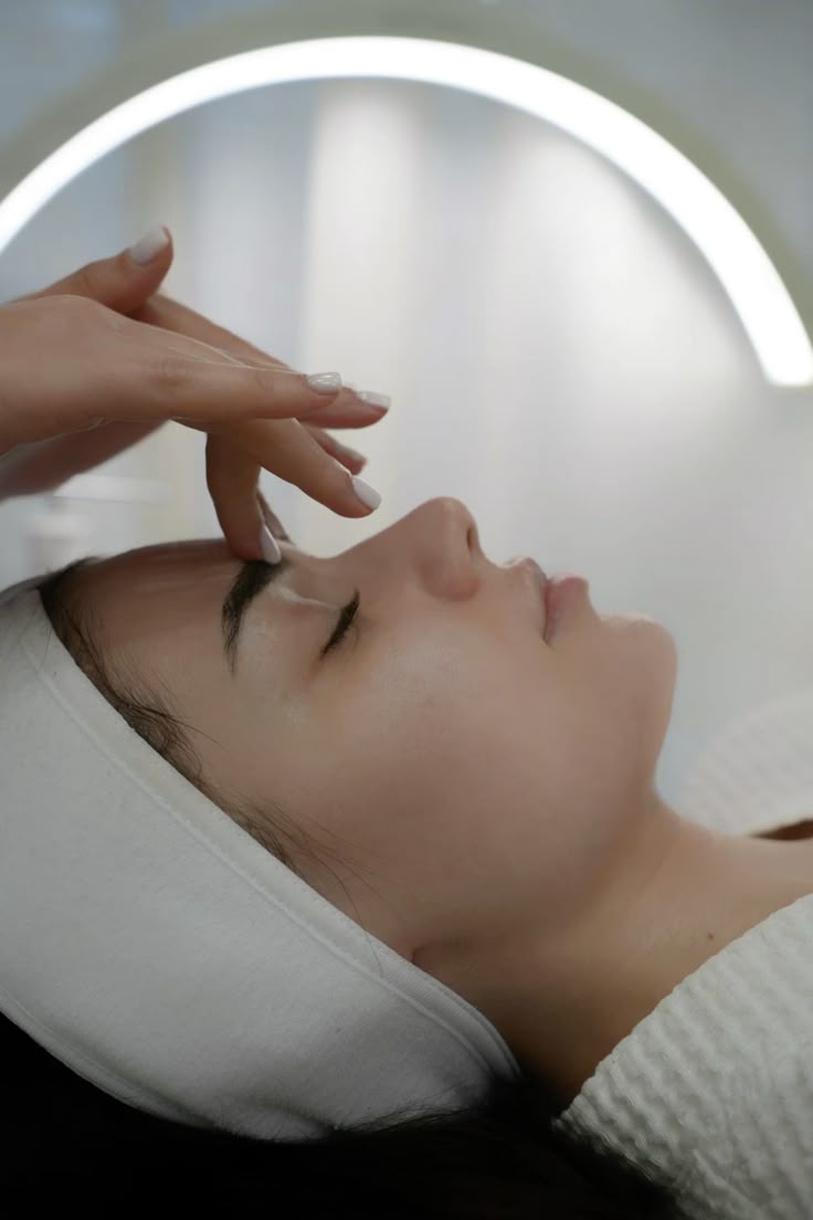 Consulta at Lumiee Skincare Llc in Chicago, IL