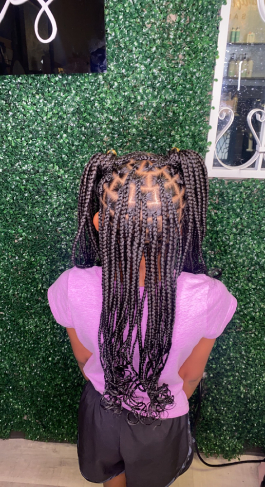 Kids Medium Knotless Braids