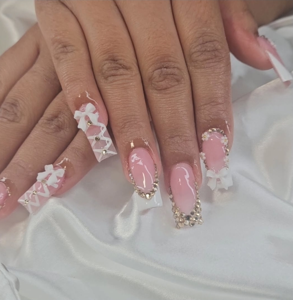 Long Full Set at Noemi Pavon in Dunlap, TN