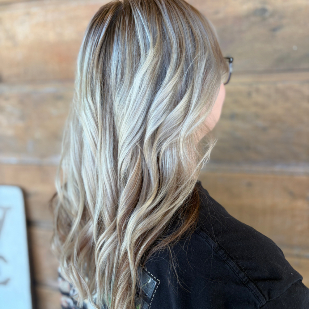 CUSTOM BLONDING at HairByKay in Alvin, TX