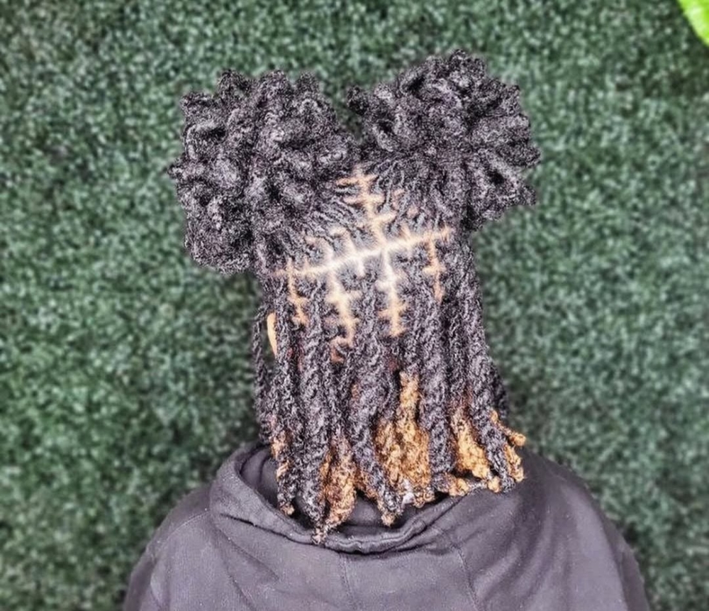 Loc Styles at Loc This Natural That in Bartlett, TN
