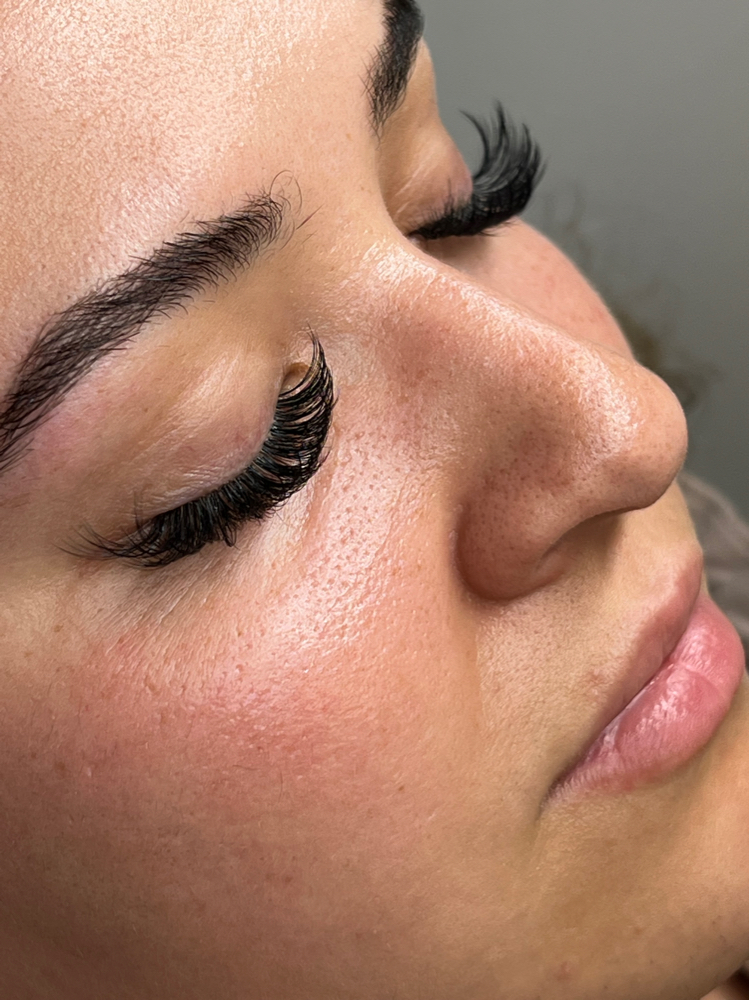 Full Set Volume Lashes