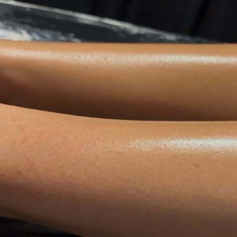Honey Glide Leg at Honey & Skin in Youngstown, OH