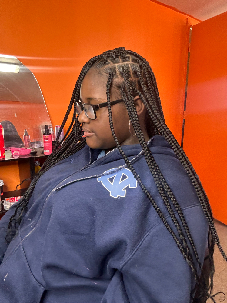Smedium Knotless /box Braids