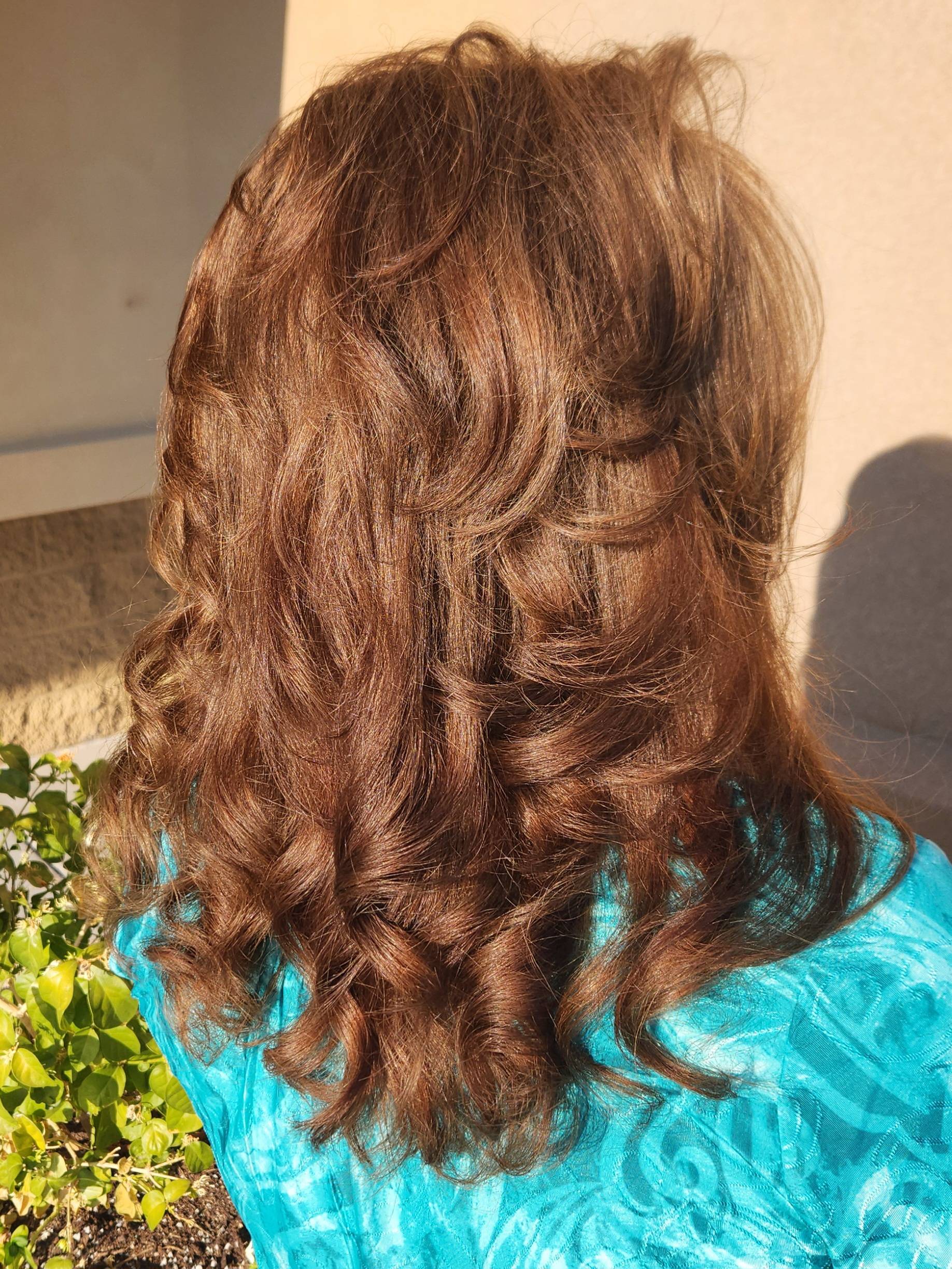Shampoo and Blowout