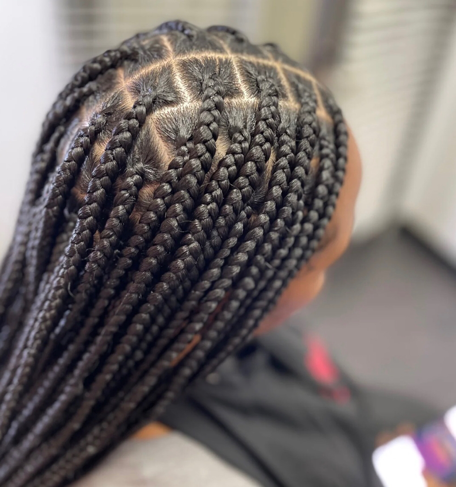 Medium Knotless Box Braids