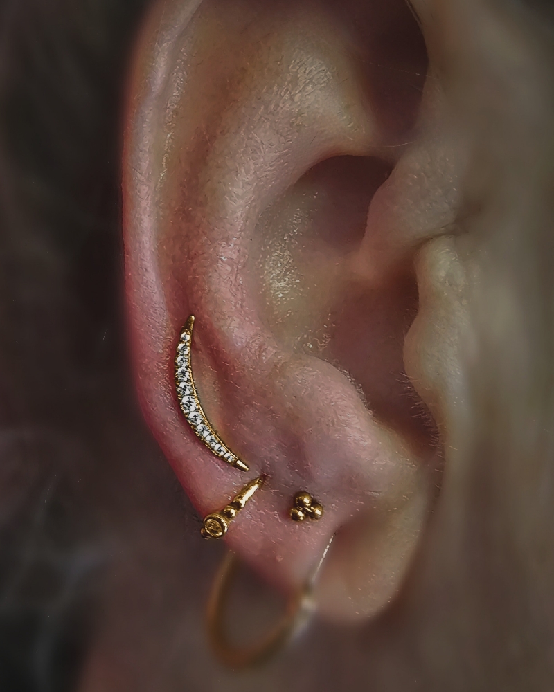 Earlobe Piercing (Adult 18+)