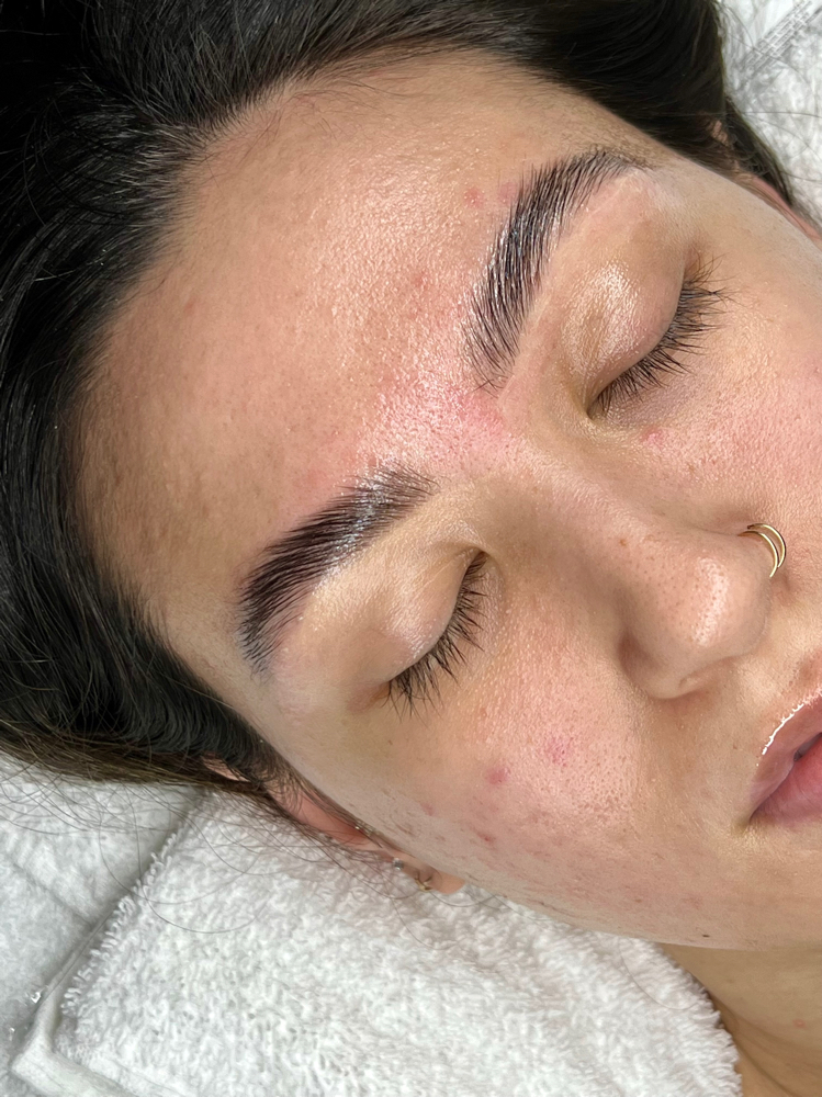 Brow Wax + Brow Tint