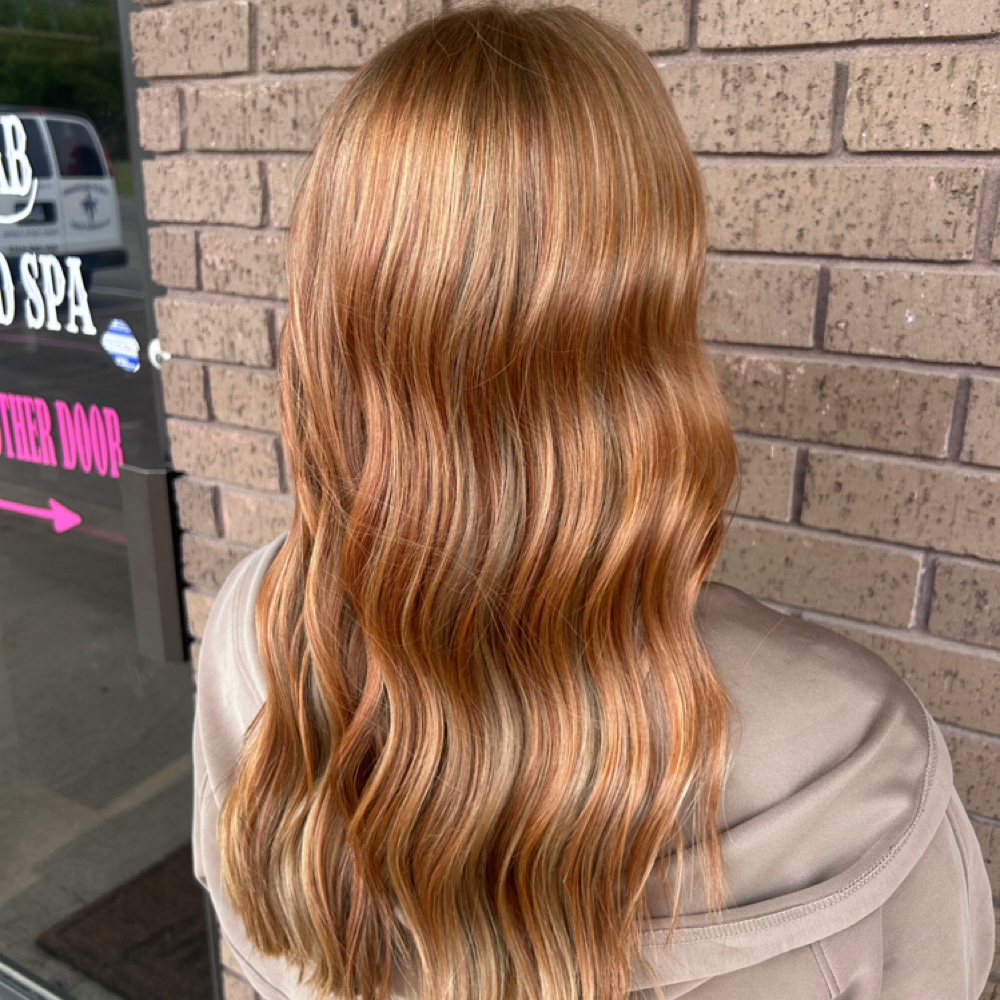 Shampoo & Style at Rockin AB Salon And Spa in Beebe, AR