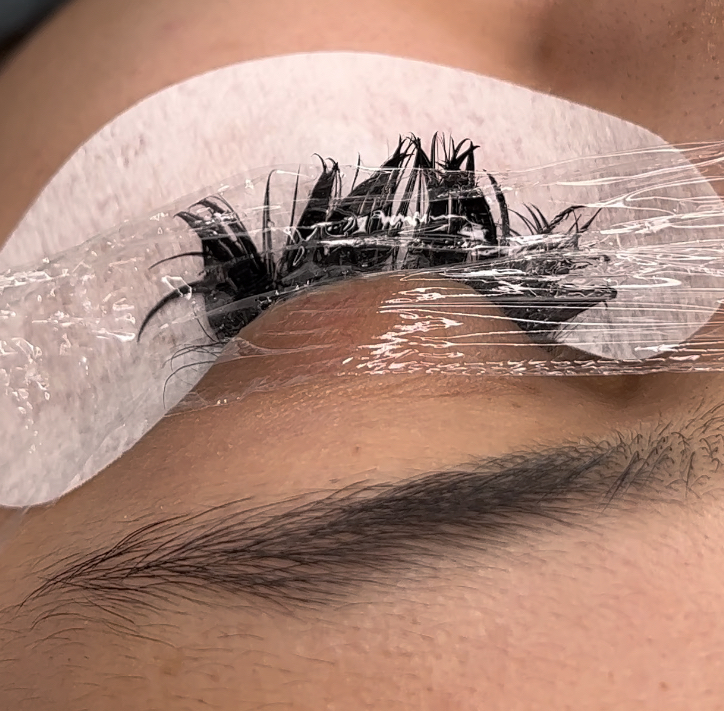 Lash Extension Removal