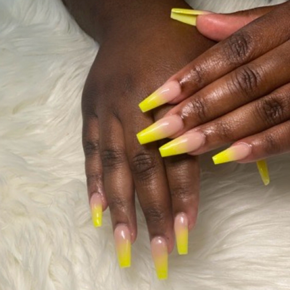 Ombre' Full Set at Chawni’s Beauty Studio in Humble, TX