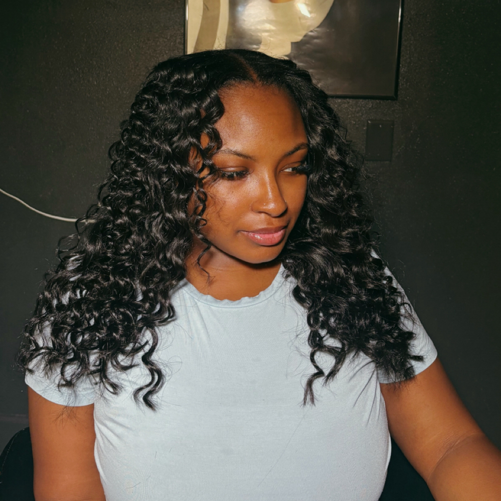 Wand Curls (Soft&flowy Or HardOnes) at StyledbyNicole_ in Jacksonville, FL