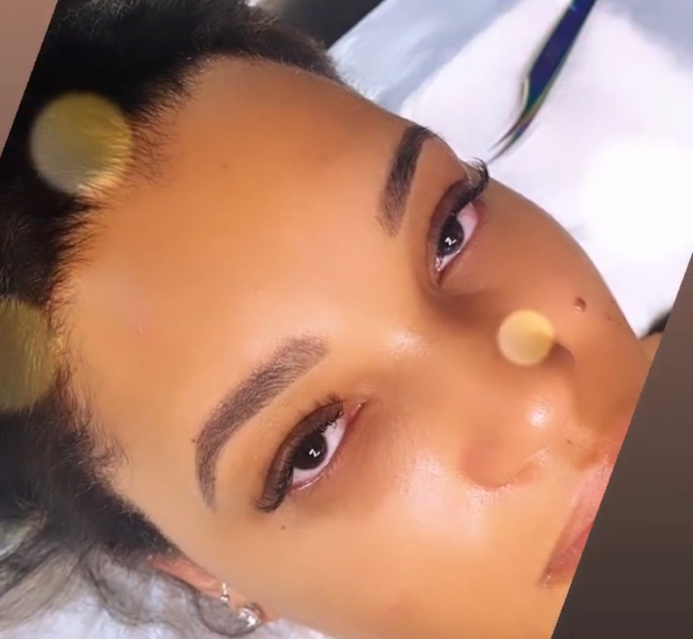 Brow Rehab Includes Wax & Tint