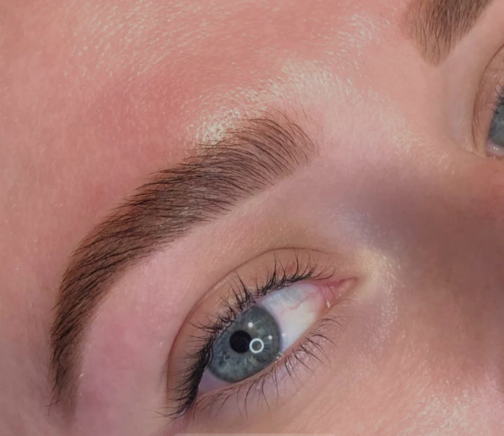 Eyebrow Tinting