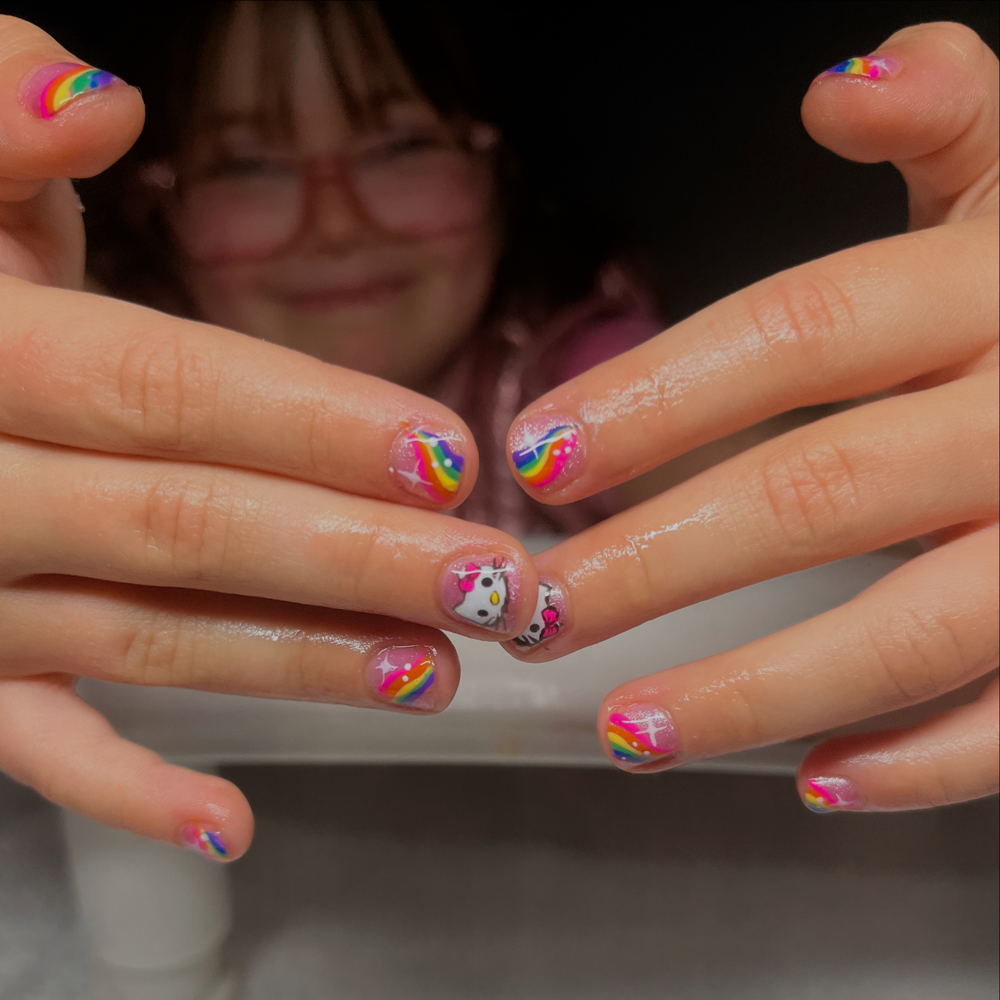 Kids Mini Mani