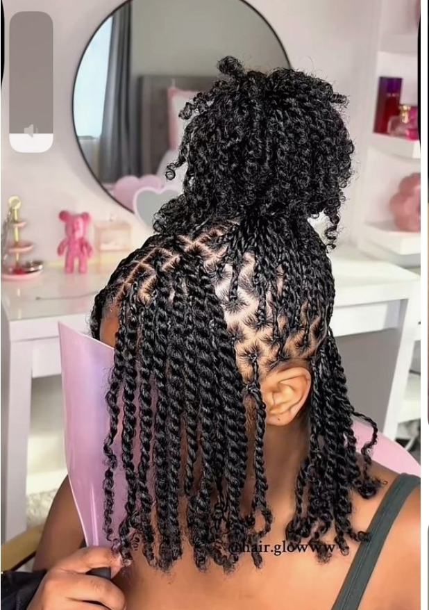 NATURAL TWIST