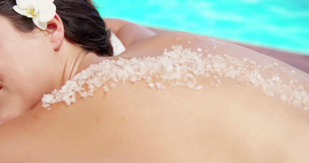 60 Minute Exfoliating Body Scrub