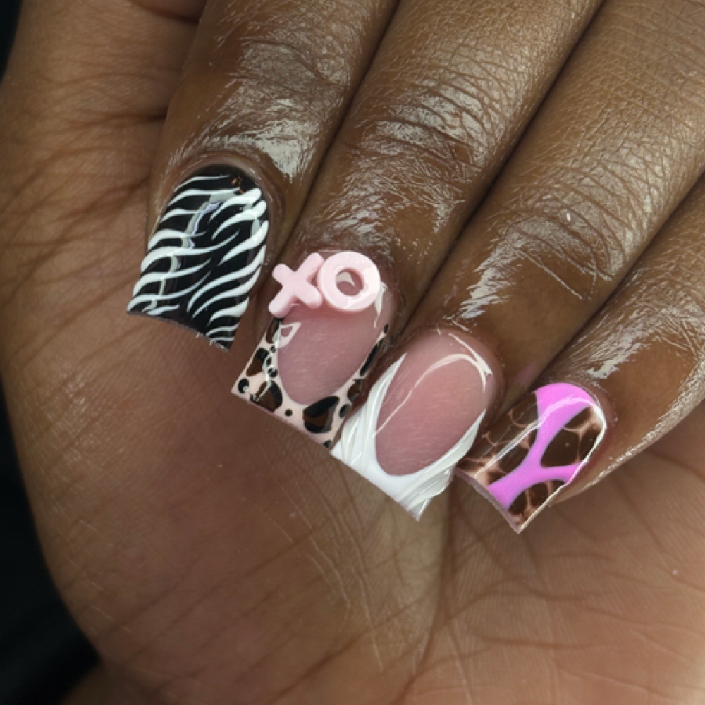 Freestyle Set at Nails By Shy in akron, OH