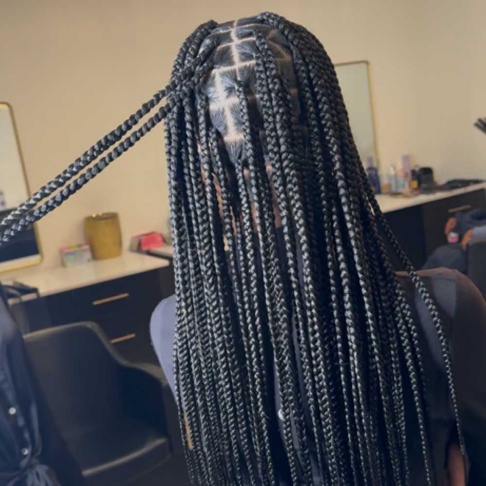 medium knotless at braidsbyderri in atlanta, GA