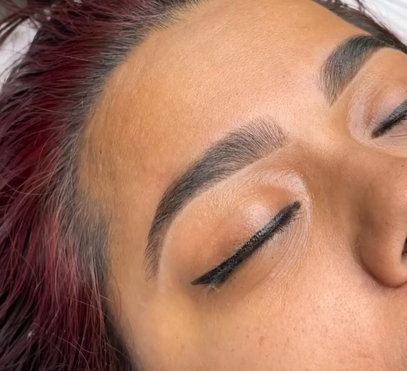 Brow Wax + Tint + Mapping