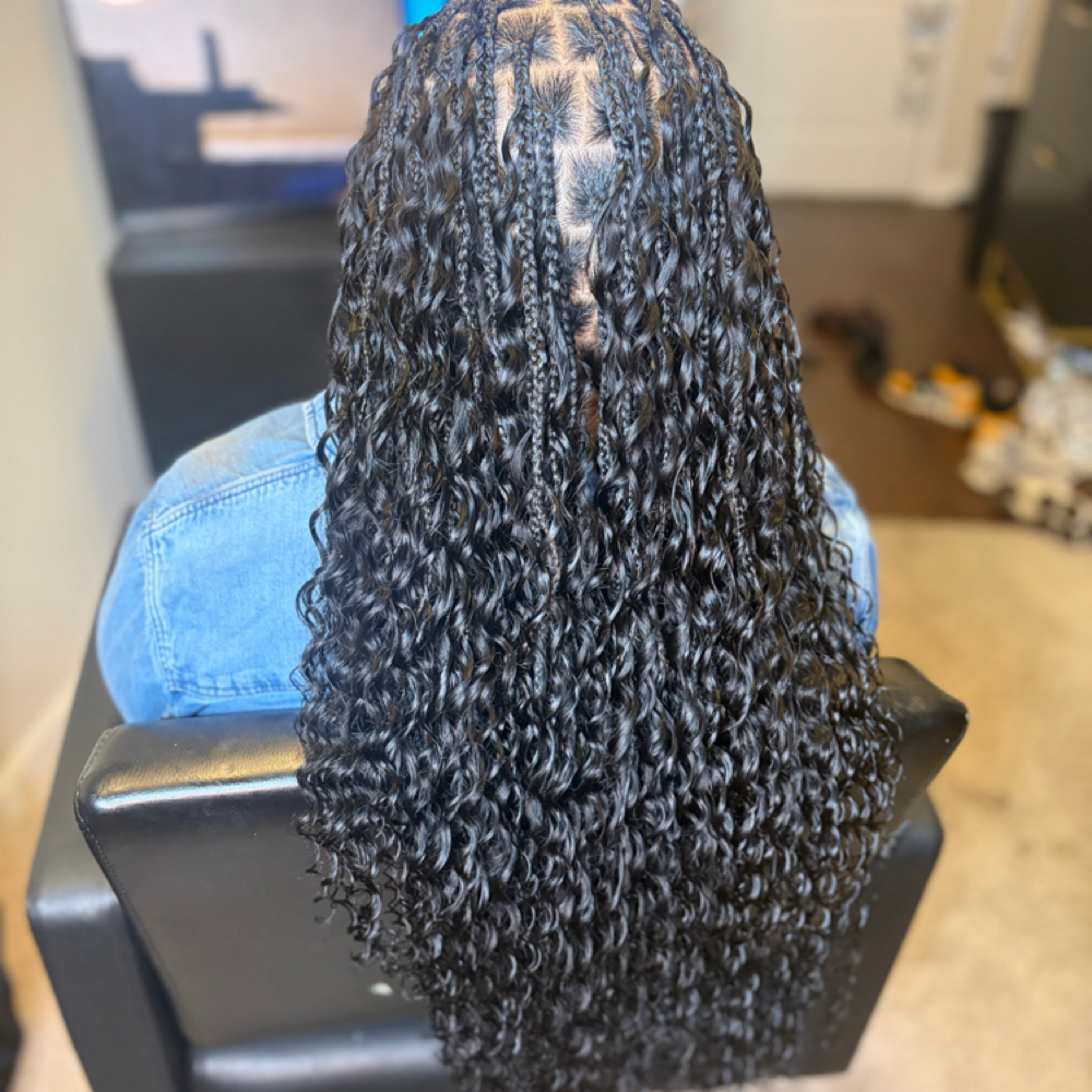 Miracle Knots at Braider Queen in Laurel, MD