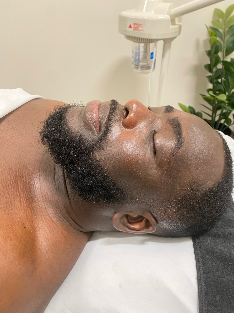 KUCHI Man Facial