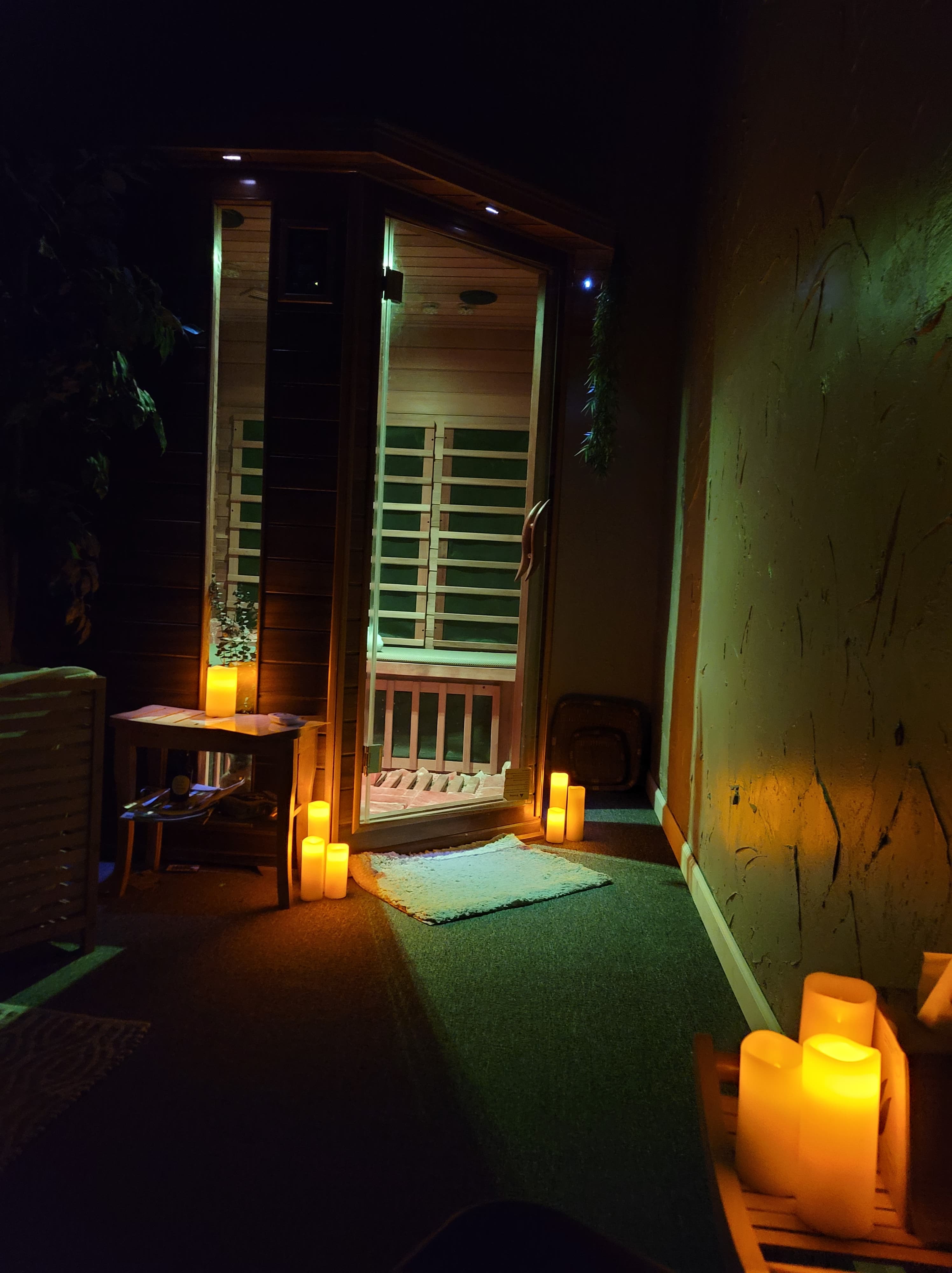 Infrared Salt Sauna