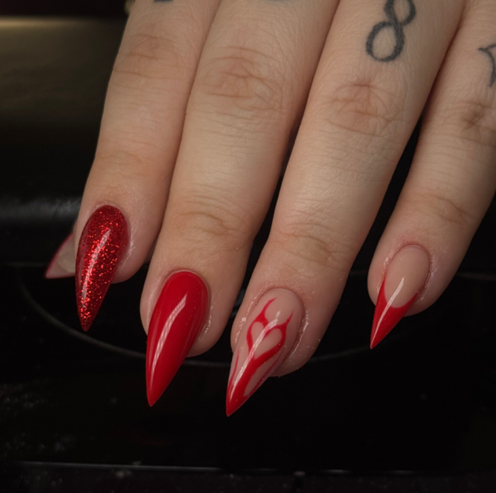 xs-m acrylic fill at Looks by Laysha in Parma, OH