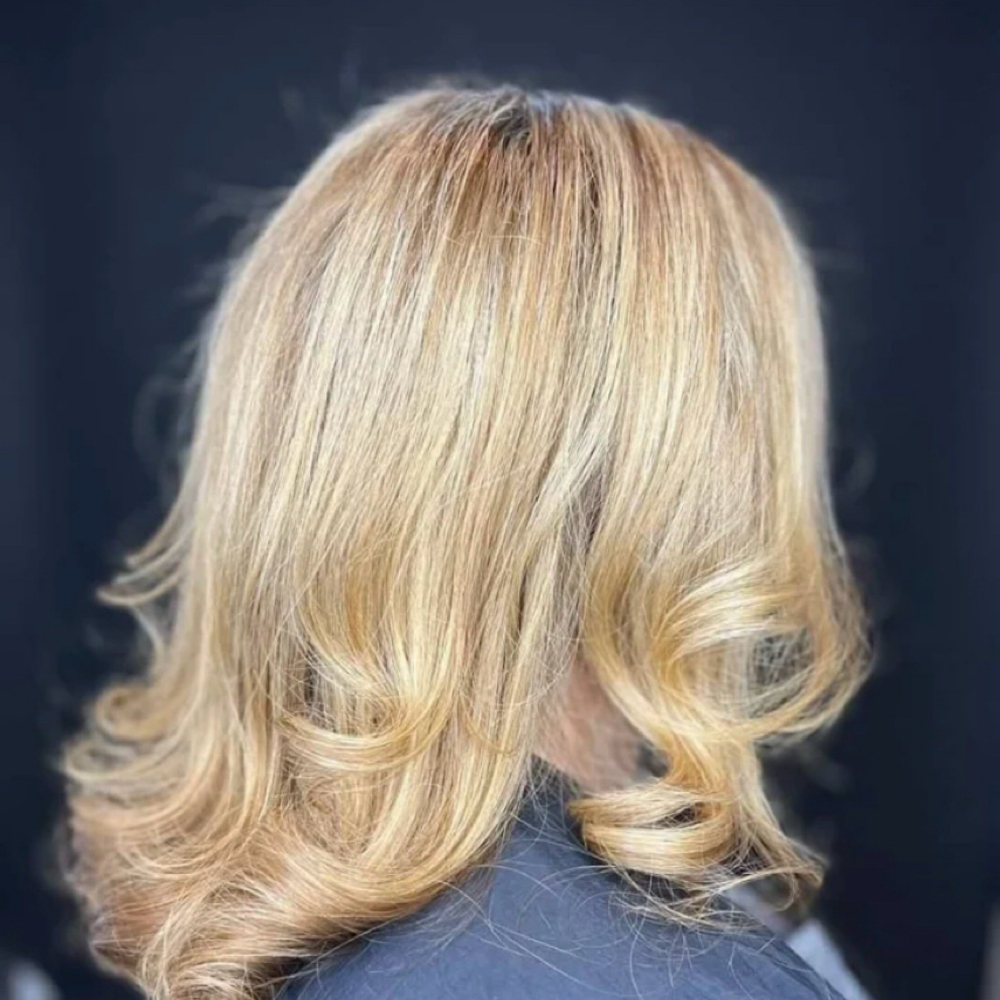 Full Hilight Transformation at Jerry Stone Hair in Austell, GA