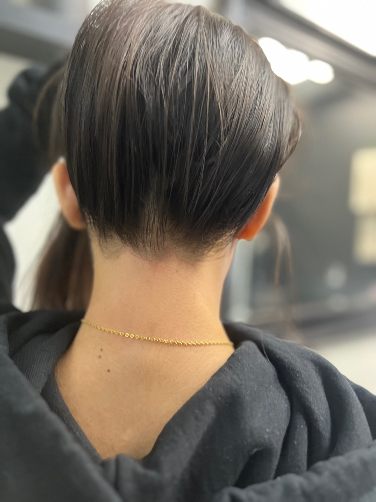 Neck Line