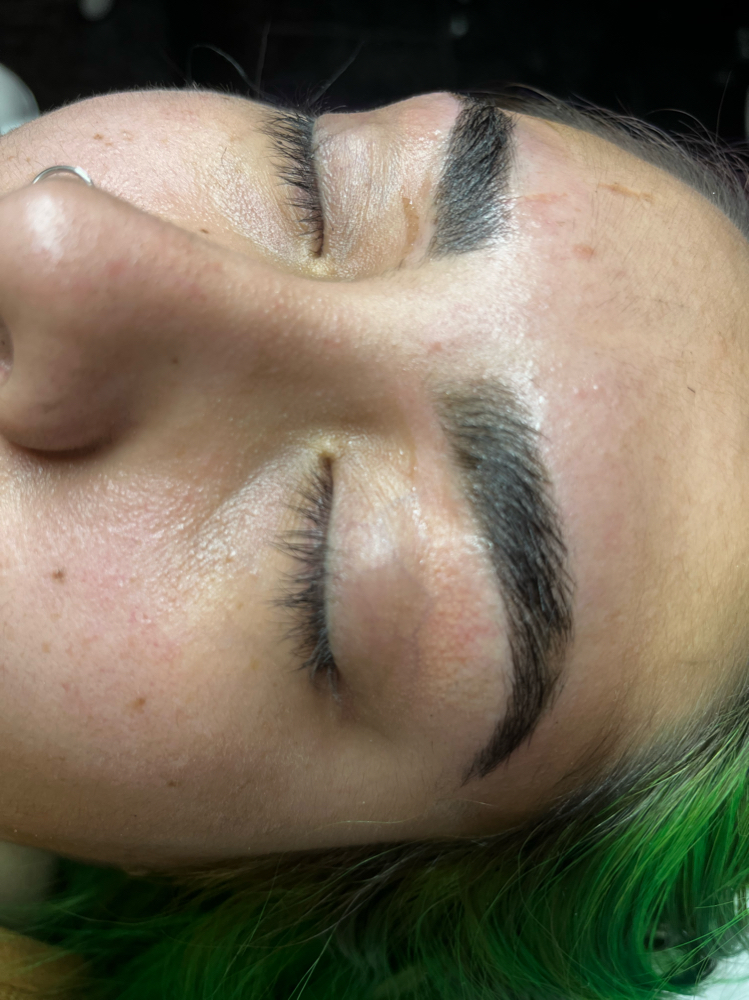 Henna brows