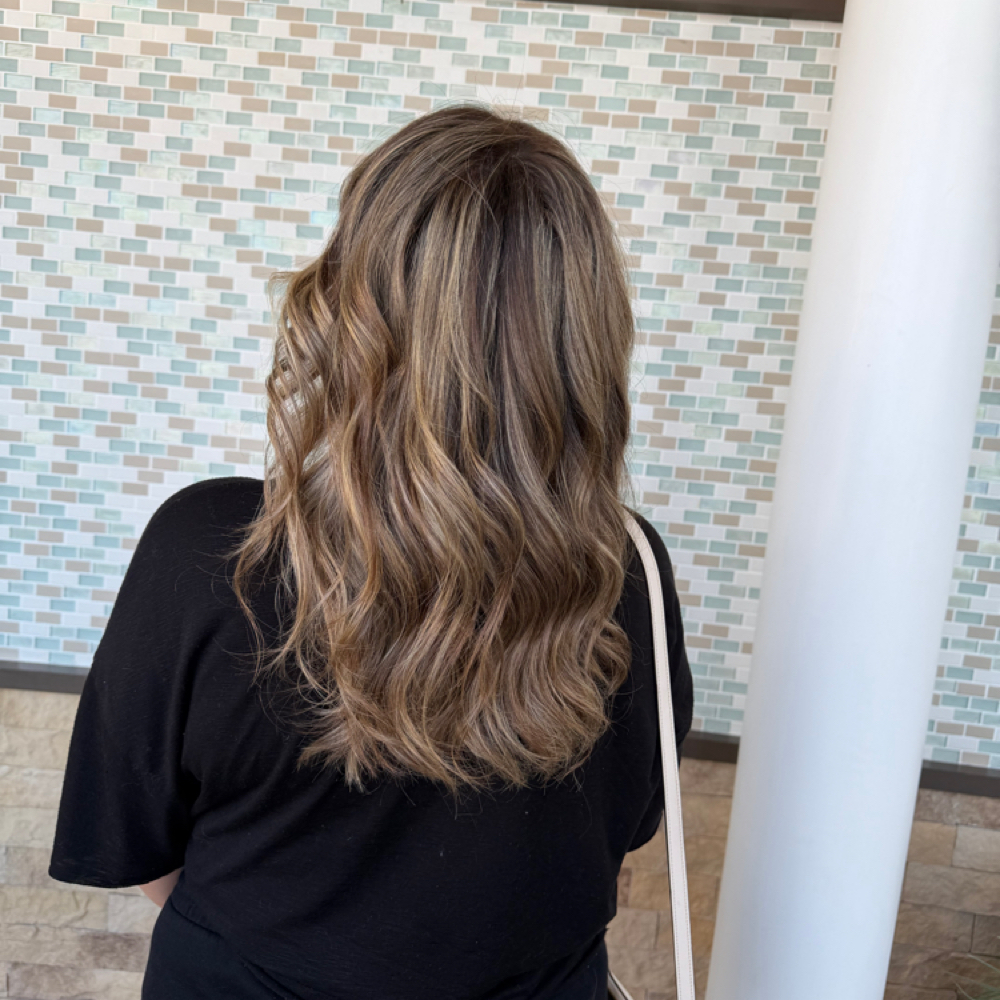 Partial Highlight at Bella’s Beauty Salon, LLC in Moore, OK