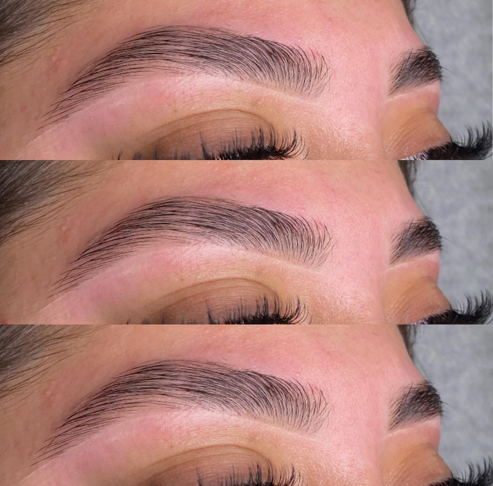 Brow Wax or Thread Lux