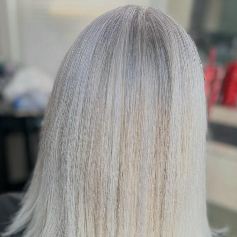 Full Foil Highlights at Tia Bella Hair Studio in Natick, MA