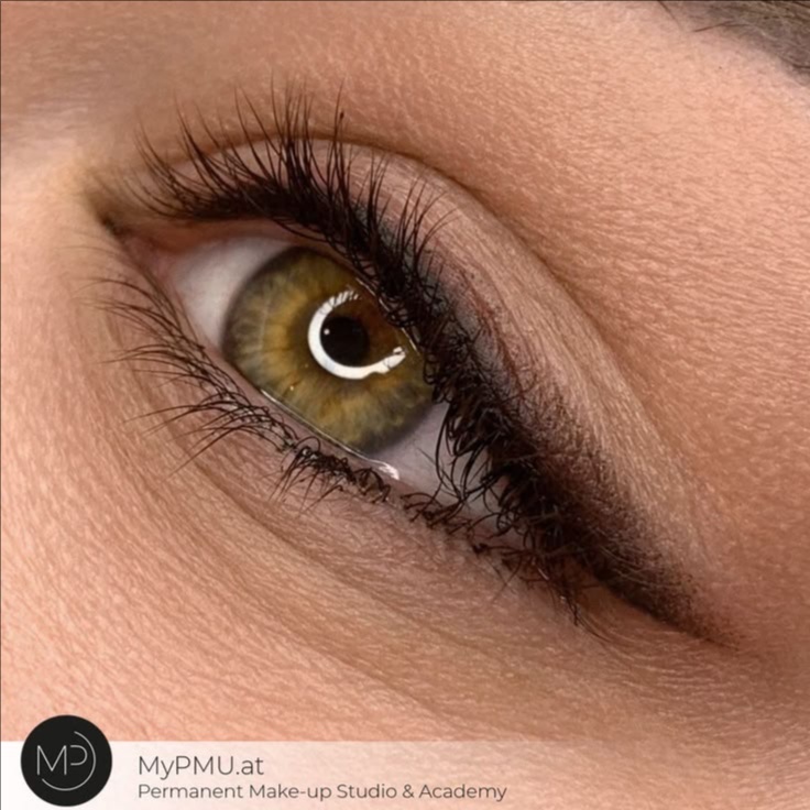 Upper Eye Liner at Spa Botanicals in Covina, CA